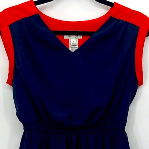 Sweet Storm Dress - Picture 2 of 3